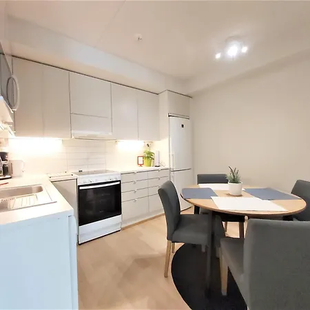 Kotimaailma - Saunallinen Kolmio- Kaleva