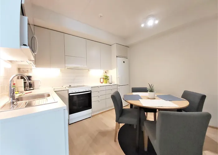 Kotimaailma - Saunallinen Kolmio- Kaleva